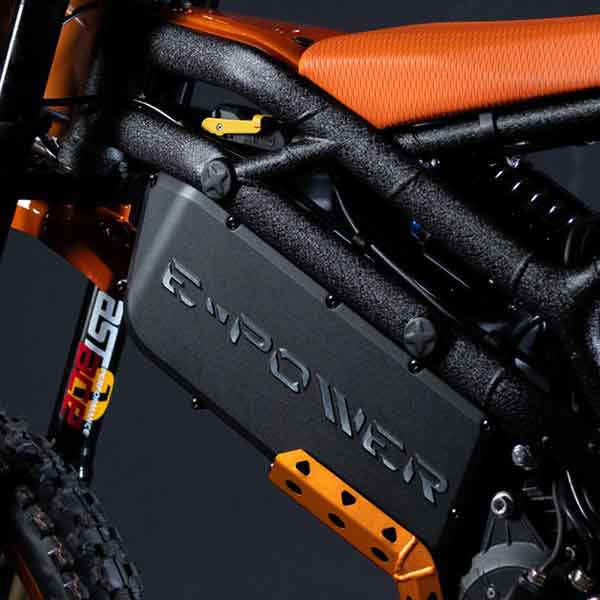 HIGH-CAPACITY BATTERY
