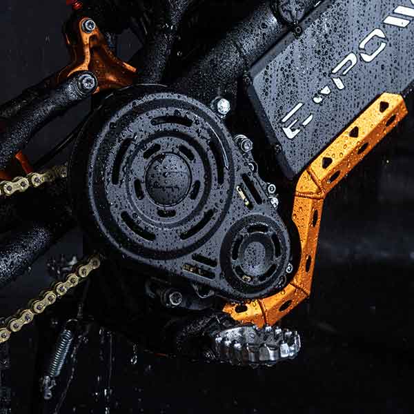 HIGH-POWER MOTOR